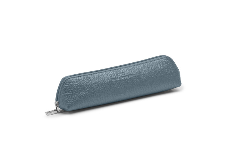 UTENSILO genarbtes Leder friesenblau - silber UTENSILO genarbtes Leder friesenblau - silber