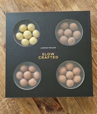 SLOW CRAFTED SELECTION BOX