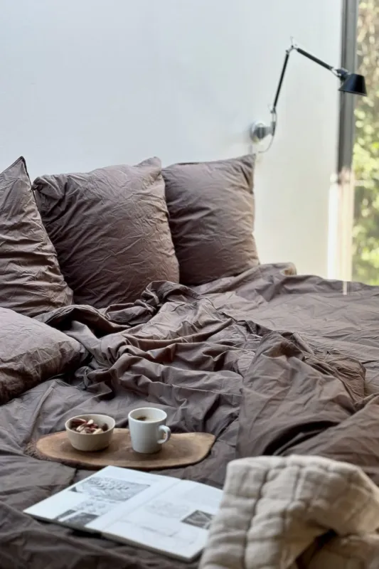 DREAM Bedding, brown