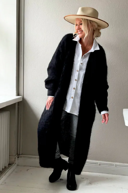 FOREVER IN LOVE CARDIGAN, black