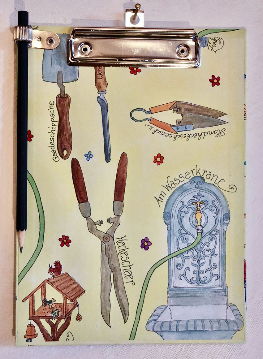 Klemmbrett für A5 mit Wandaufhängung Klemmbrett für A5 mit Wandaufhängung "Gaade"