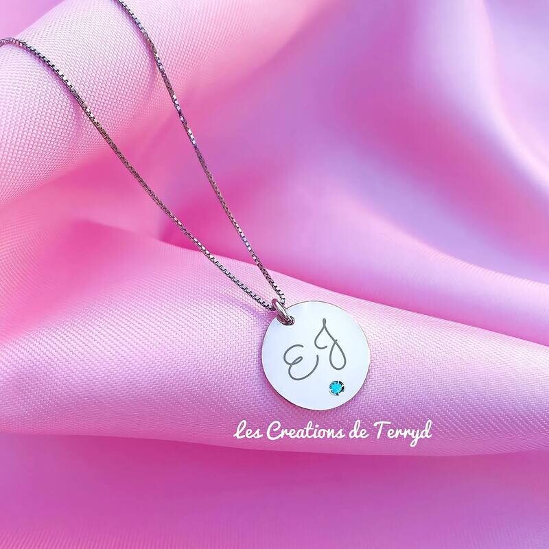 Collana con ciondolo tondo personalizzato