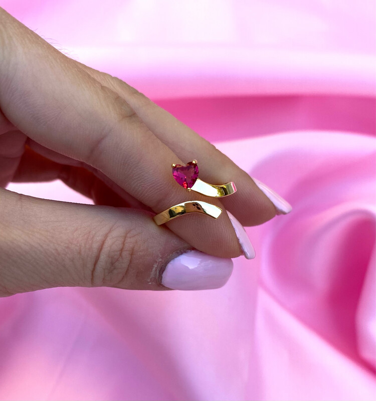 Anello intrecciato con cuore