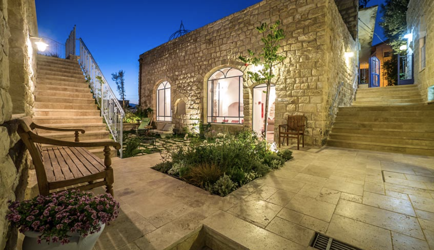 Full Retreat Pass (includes Luxury Hotel &amp; Catered Vegetarian Meals)
