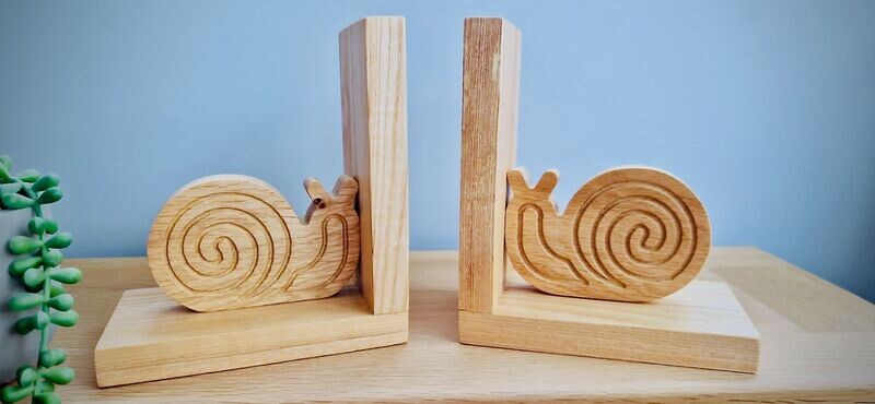Sammy Snail Bookends
