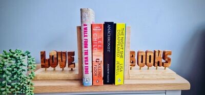 Slogan Bookends - "LOVE BOOKS"