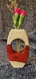 Oak & Red Resin Bud Vase