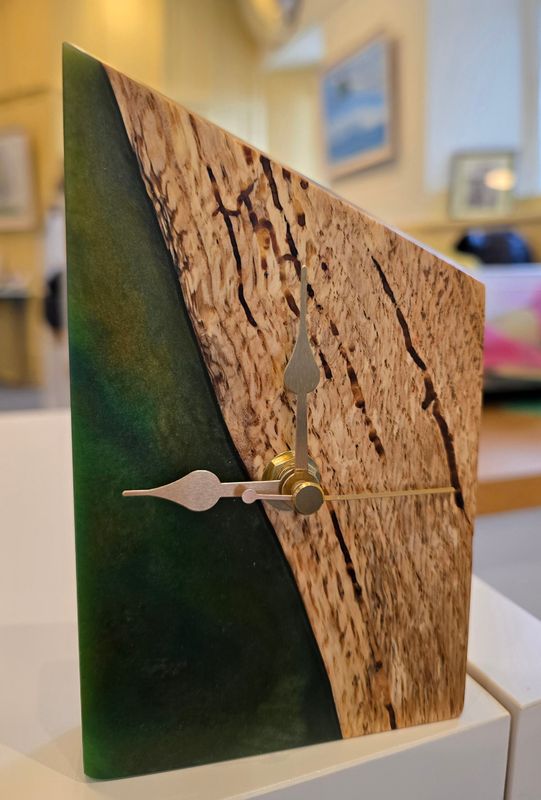 Handmade Oak & Resin Mantel Clock