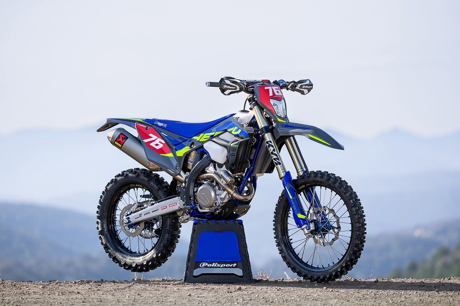 300 SEF HAMISH MACDONALD REPLICA
