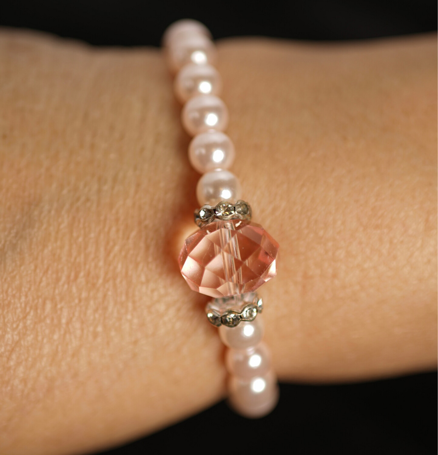 Crystal And Pearls Bracelet