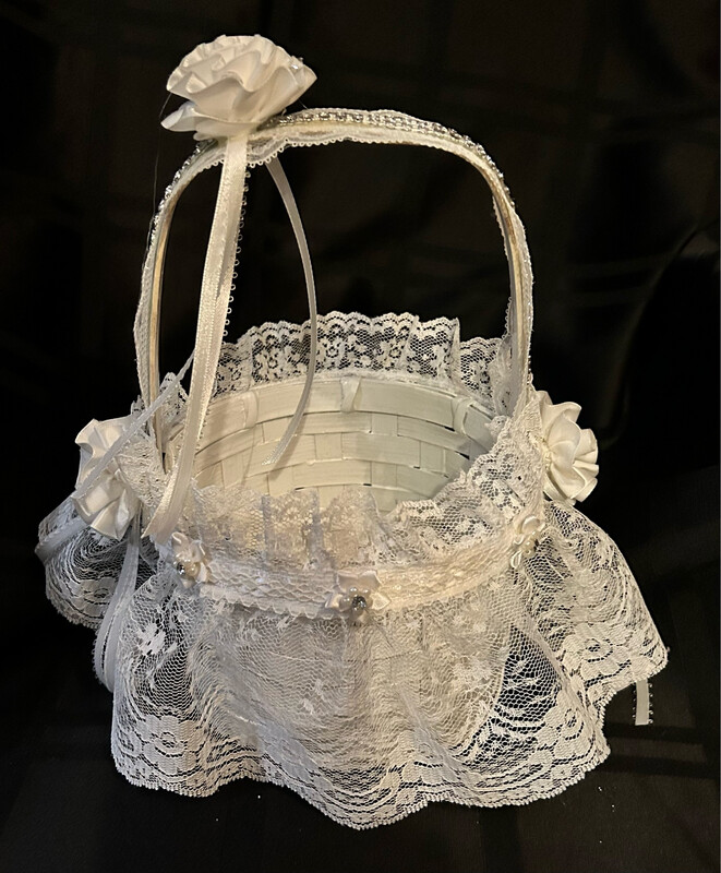 Ruffles and lace Flower Basket