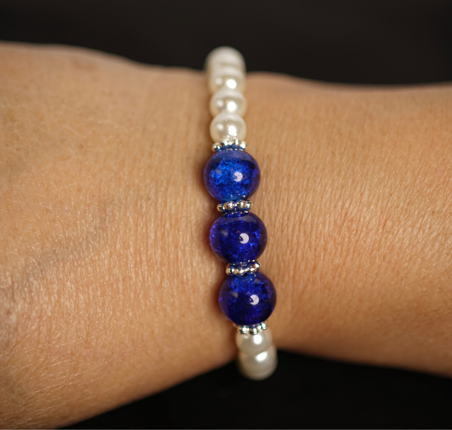 Deep Blue and Pearls Bracelet