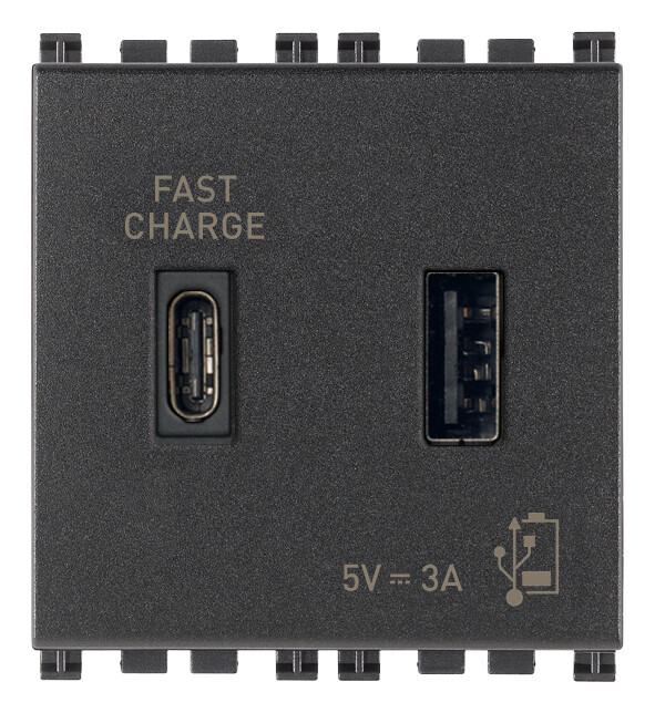 Зарядное устройство с разъемом USB A+C 5V 3A, 2 модуля, серое