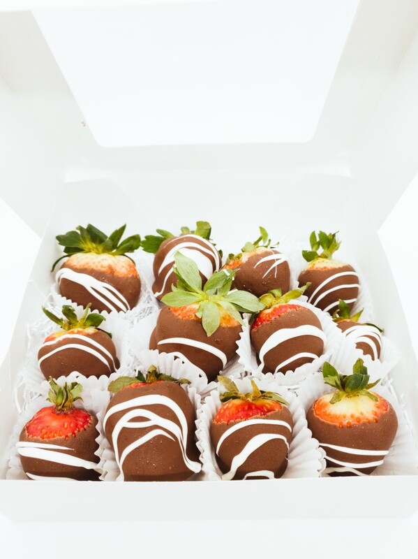 Box of 12 Milk Chocolate with White Chocolate Drizzled Strawberries
