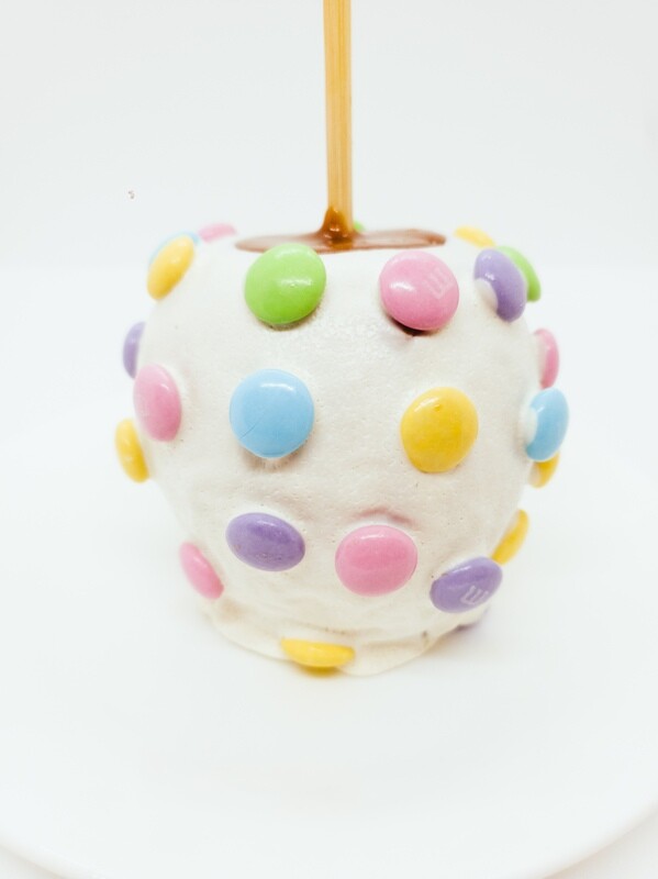 Caramel and White Chocolate Easter M&amp;M