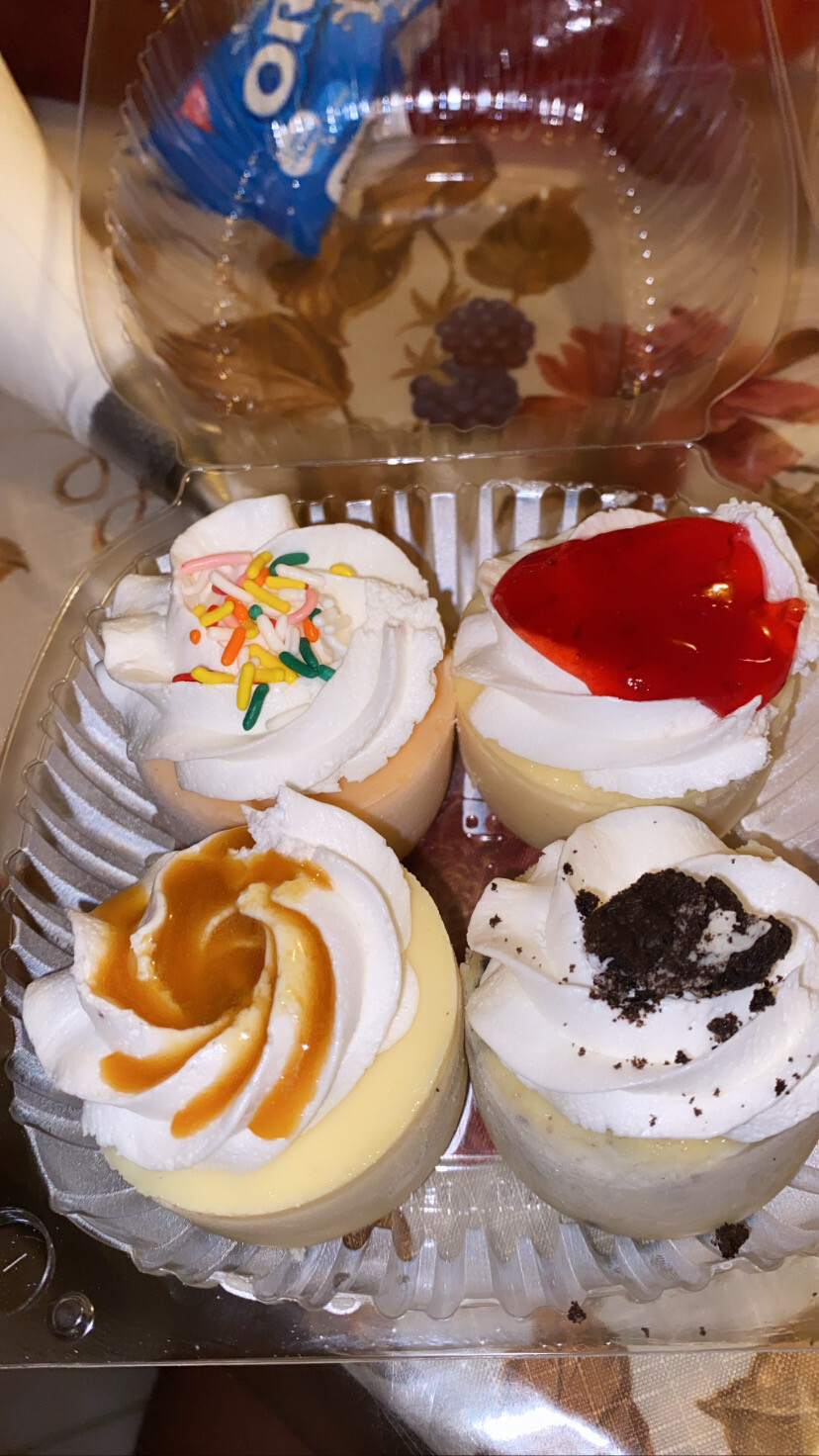 Mini Assorted Cheesecakes (Pk of 12 Up)