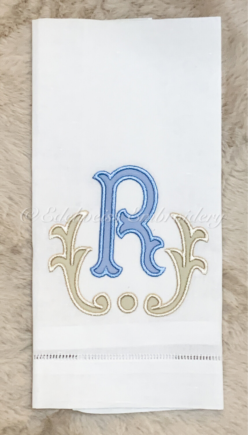 Woodhouse appliqué Border With  Fishtail Appliqué  Letter