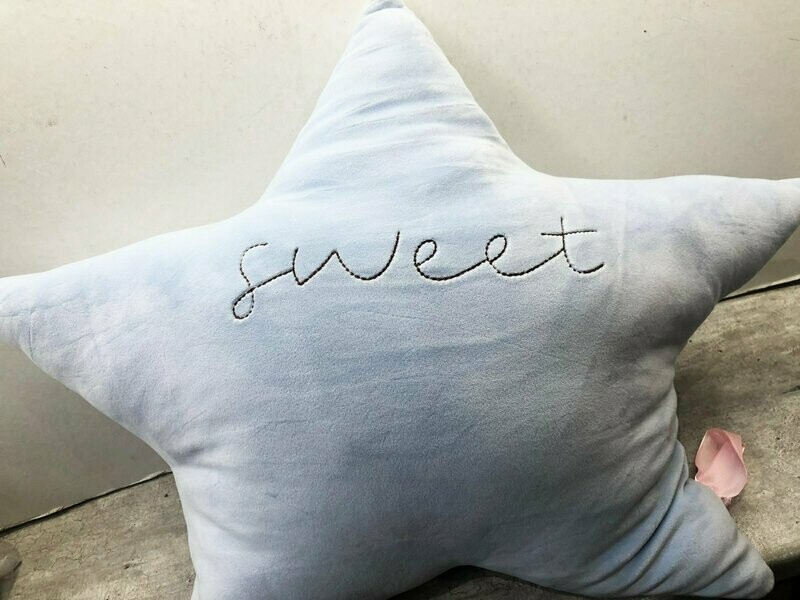 Coussin étoile rose ou bleu