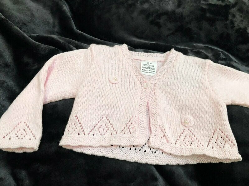 Gilet en maille rose pale + 2 petites perles 100% coton