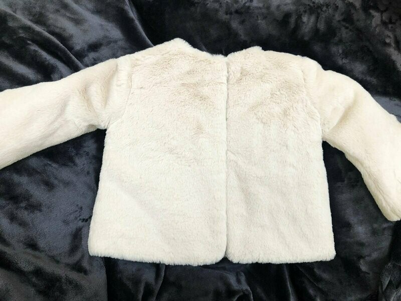 Manteau fourrure beige + écharpe fourrure avec petit noeud