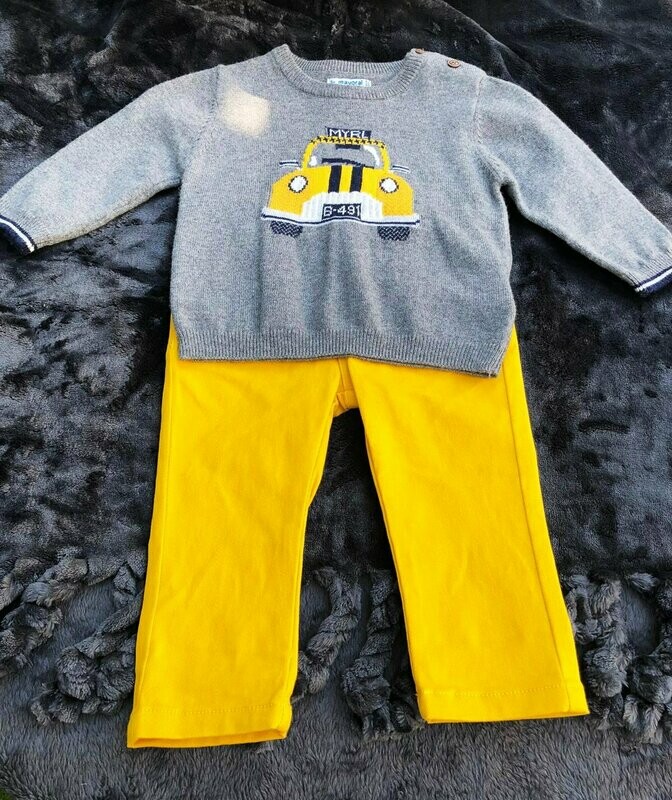 Ensemble pull "taxi" et pantalon moutarde