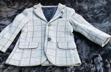 Veste grise à carreaux marines
