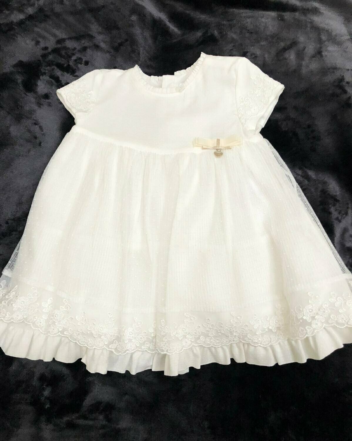 Robe dentelle blanc cassé plumetis