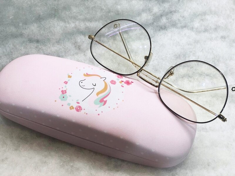 Boîte à lunettes + chiffon "LICORNE"