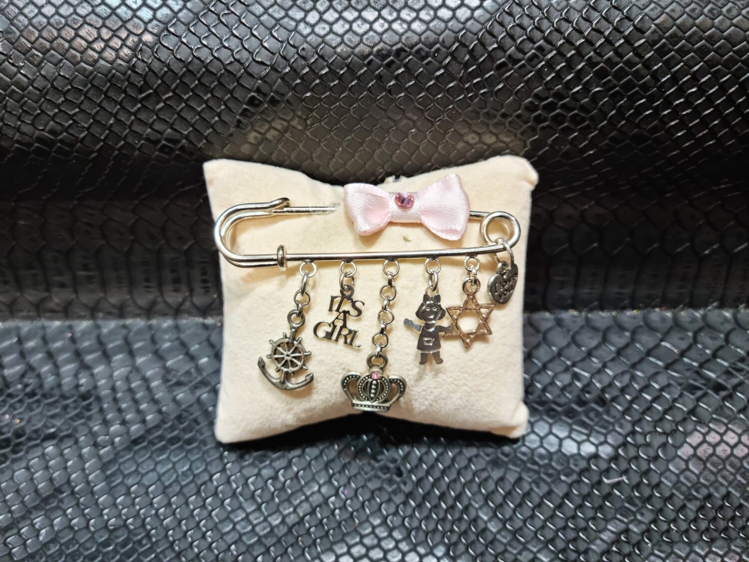 Broche "NOÉMIE"