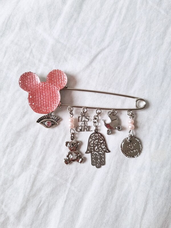 Broche "AVA"
