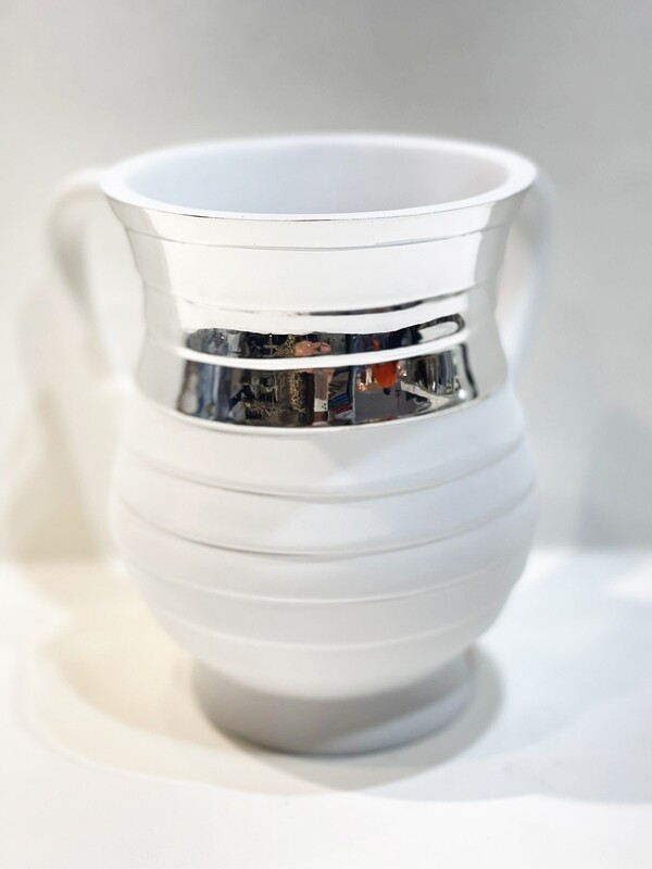 Kéli "WHITE AND SILVER"