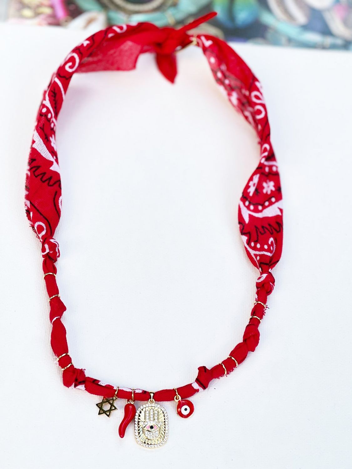 Collier "GUILA"