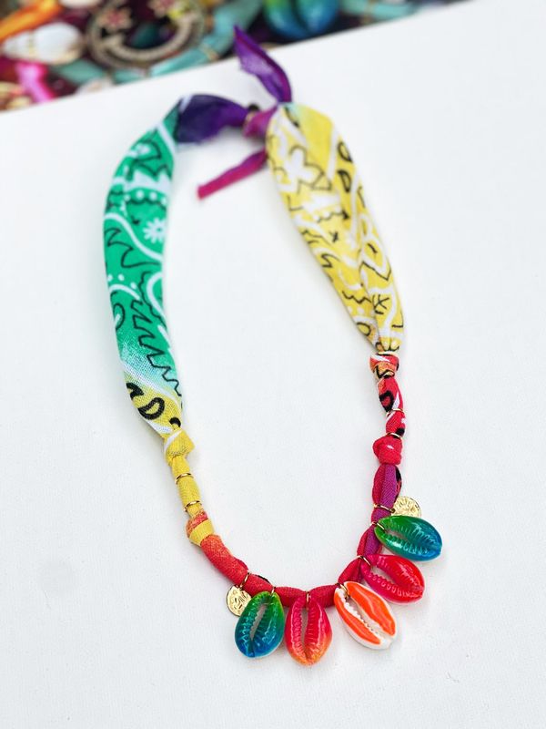 Collier "CHIREL"