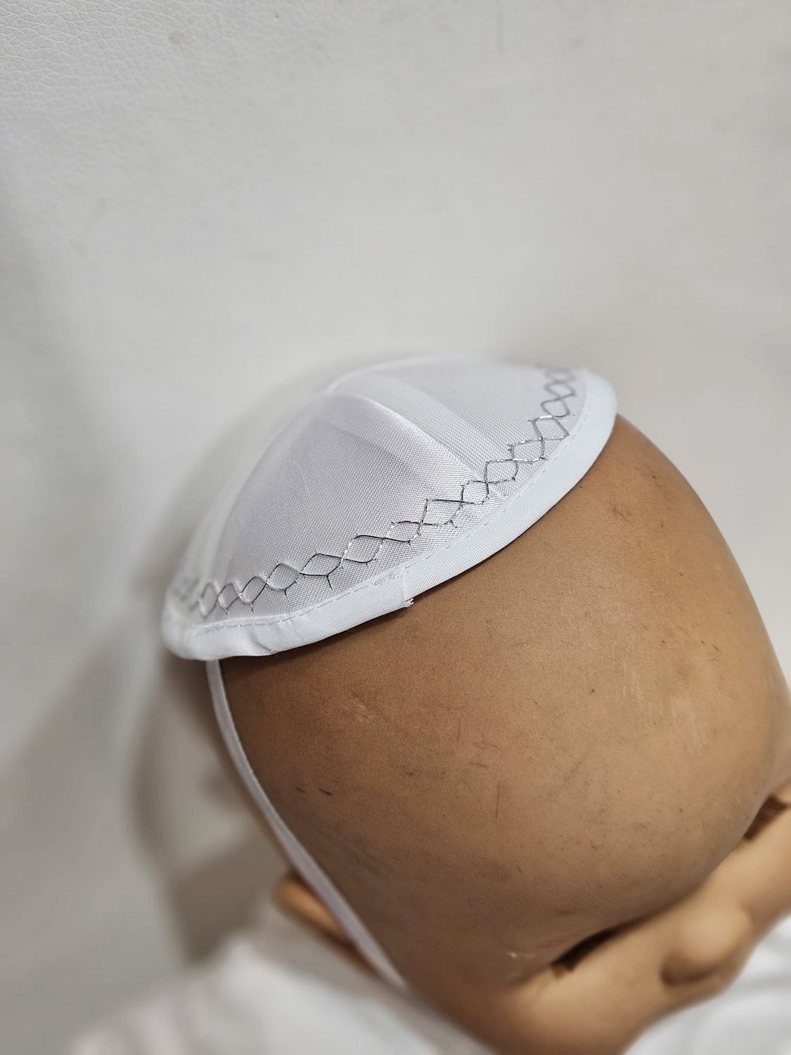 Kippa bébé satin blanc