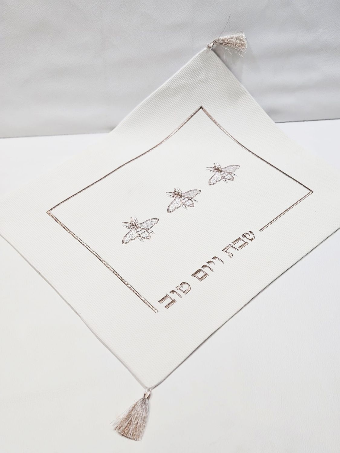 Couvre pain "ABEILLE"