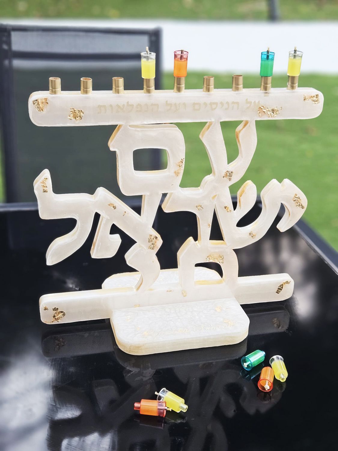 Hanoukia en résine champagne "AM ISRAËL HAÏ"