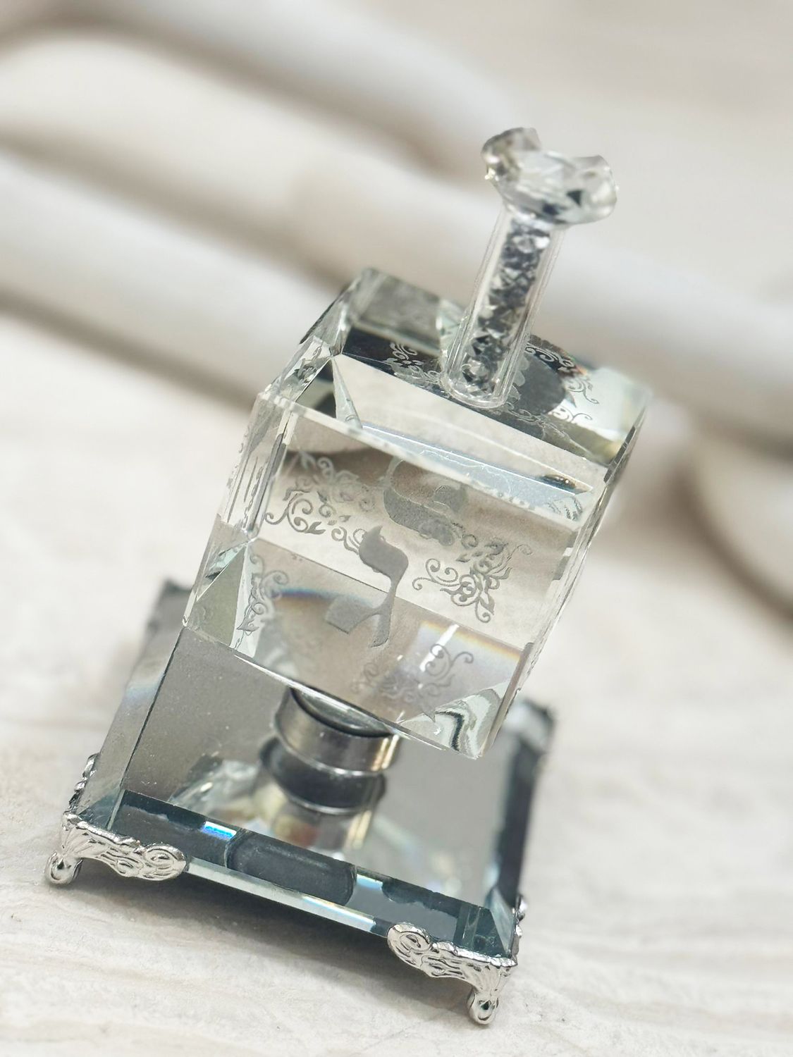 Grande toupie décorative en verre