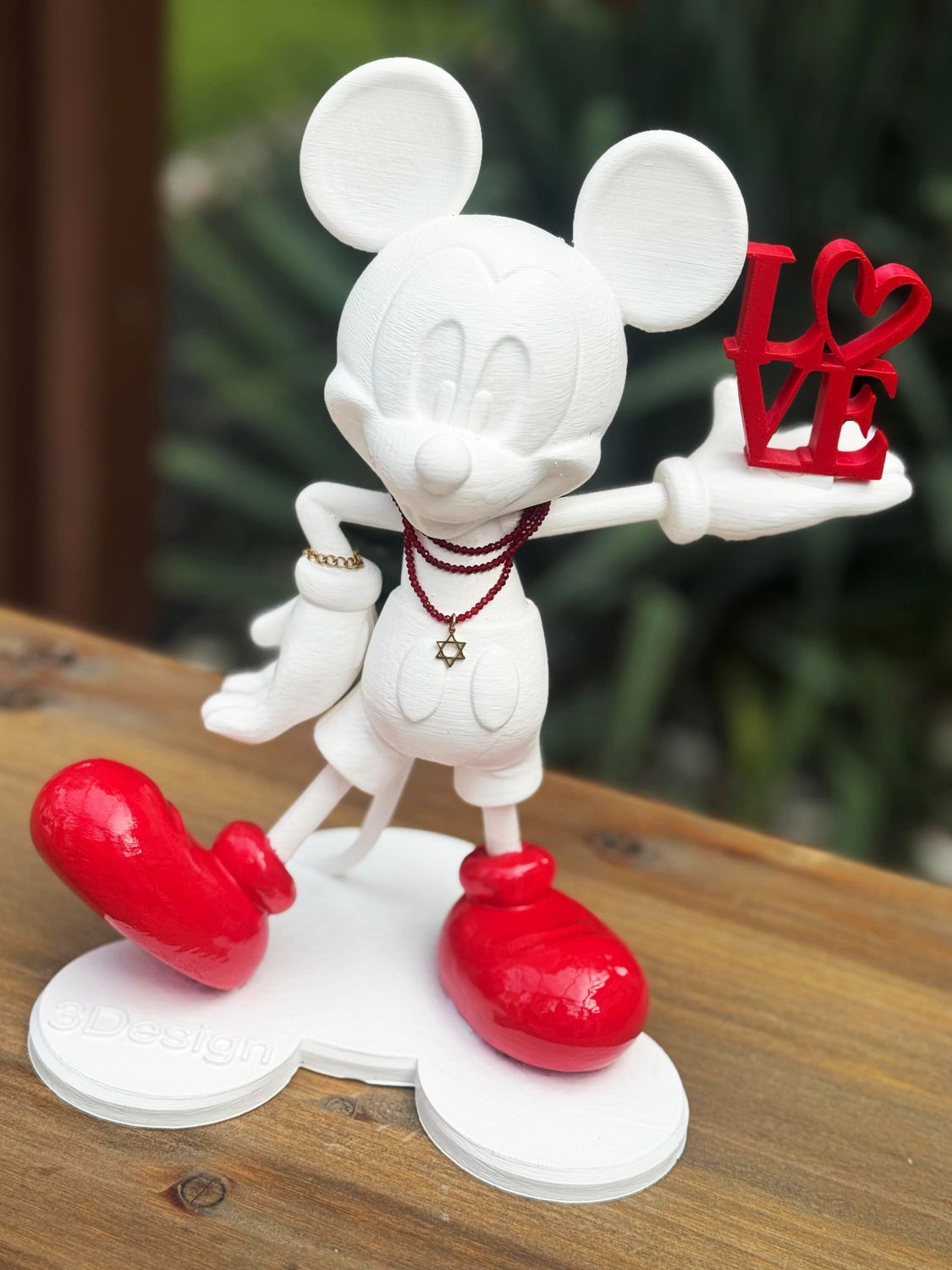 Mickey "LOVE"