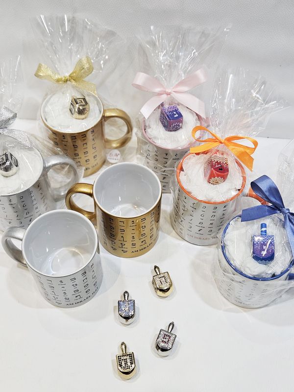 Mug alphabet hébraïque + toupie