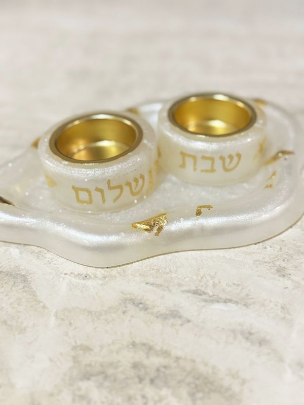 Bougeoirs en résine "BLANC/DORÉ"