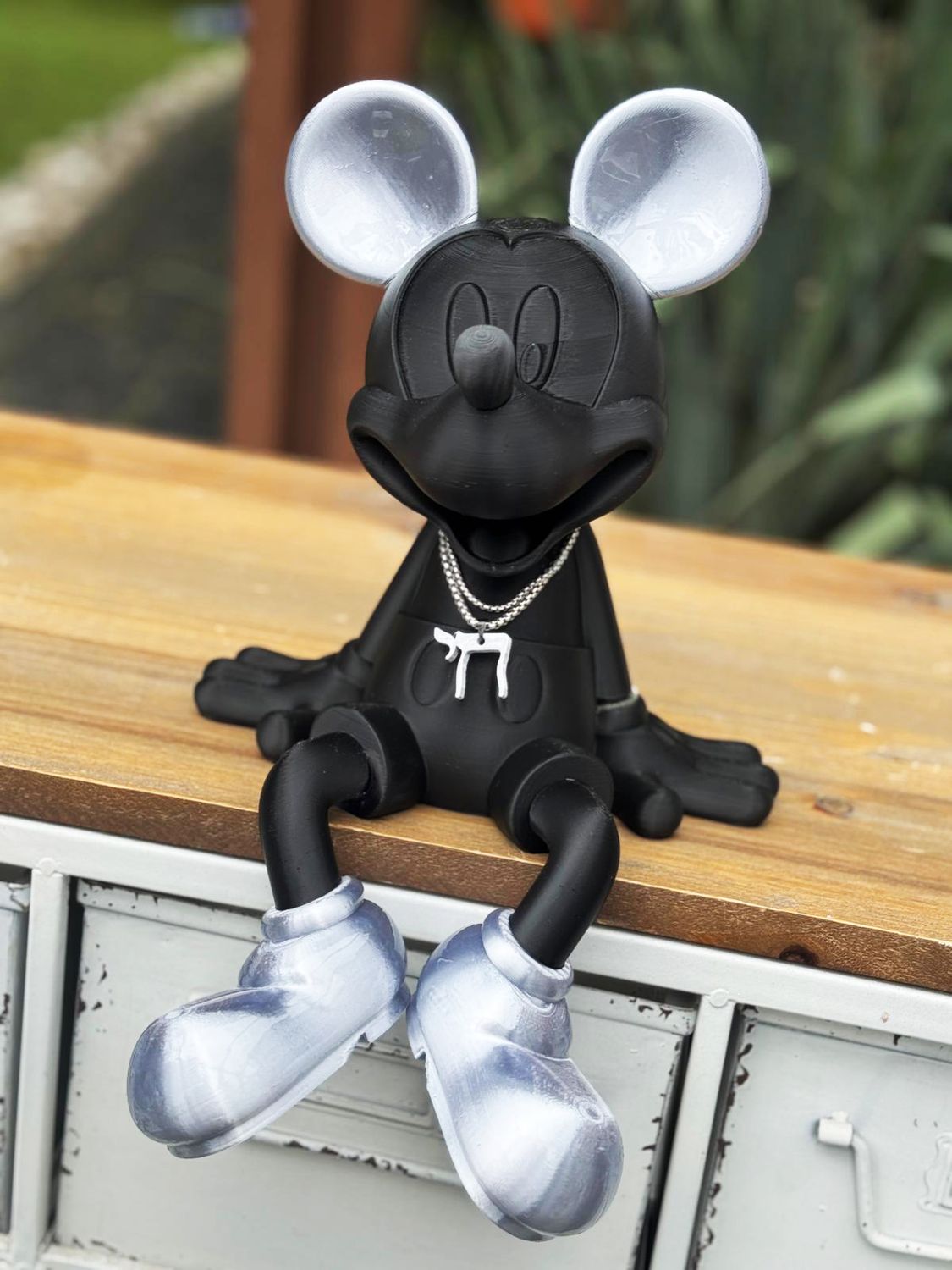 Mickey assis "NOIR/ARGENT"