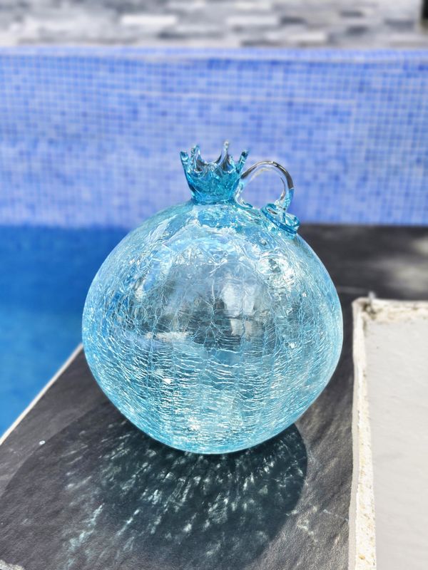 Grande grenade en verre soufflé