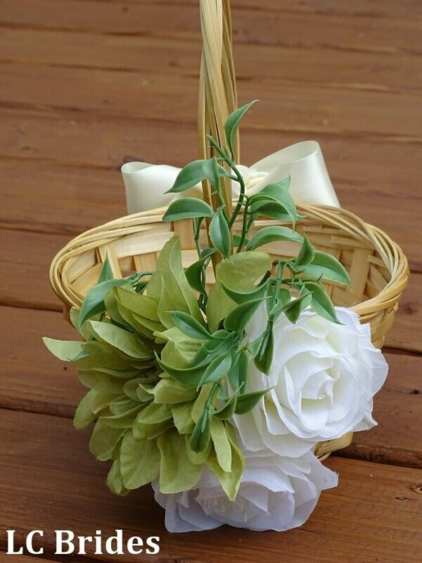 Country Wedding Basket - Ivory