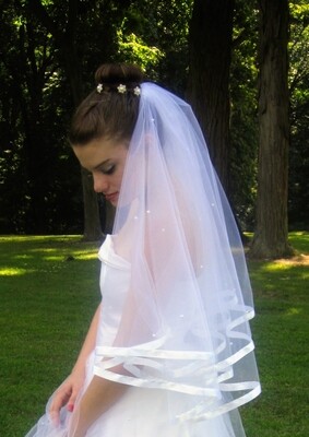 Drop Wedding Veil with Swarovski Pearls - Elbow Length