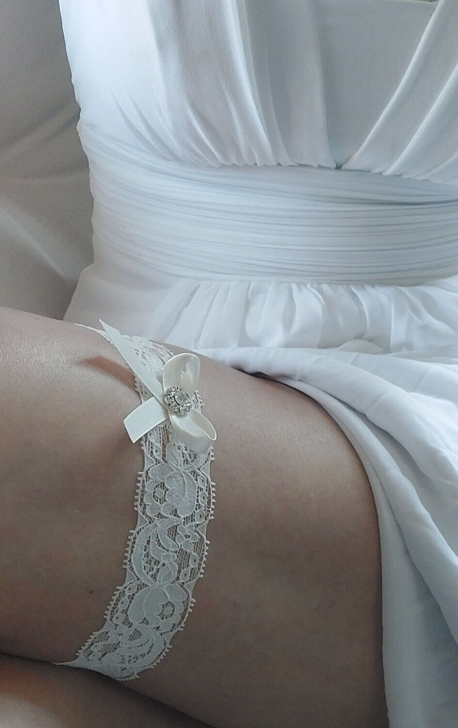 Light Ivory Lace Bridal Garter