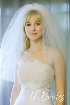 Full Pouf Wedding Veil, Elbow Length