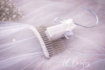 Veil Hanger with Bow - Veil Clip