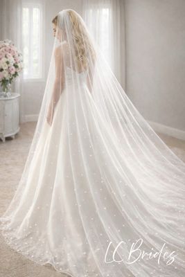 AVA | Cathedral Wedding Veil with Scattered Pearls