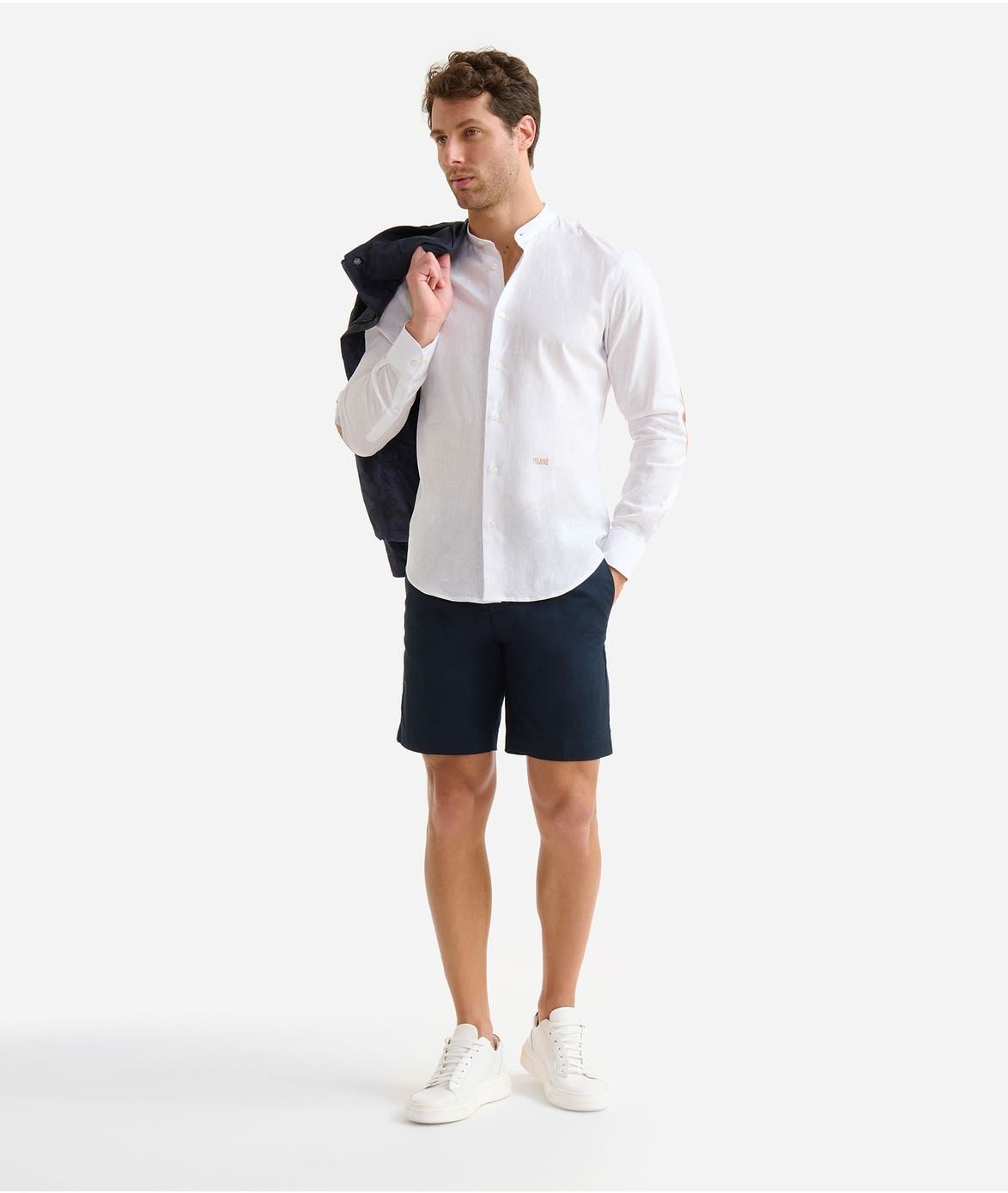 Alviero Martini 1A Classe Camicia coreana slim in lino e cotone Bianca