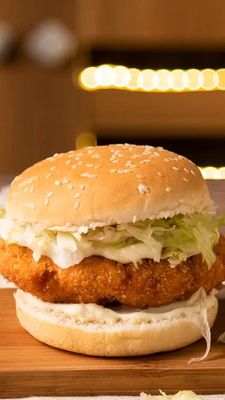 *Hamburguesas de Pollo Empanadas Sky Chefs